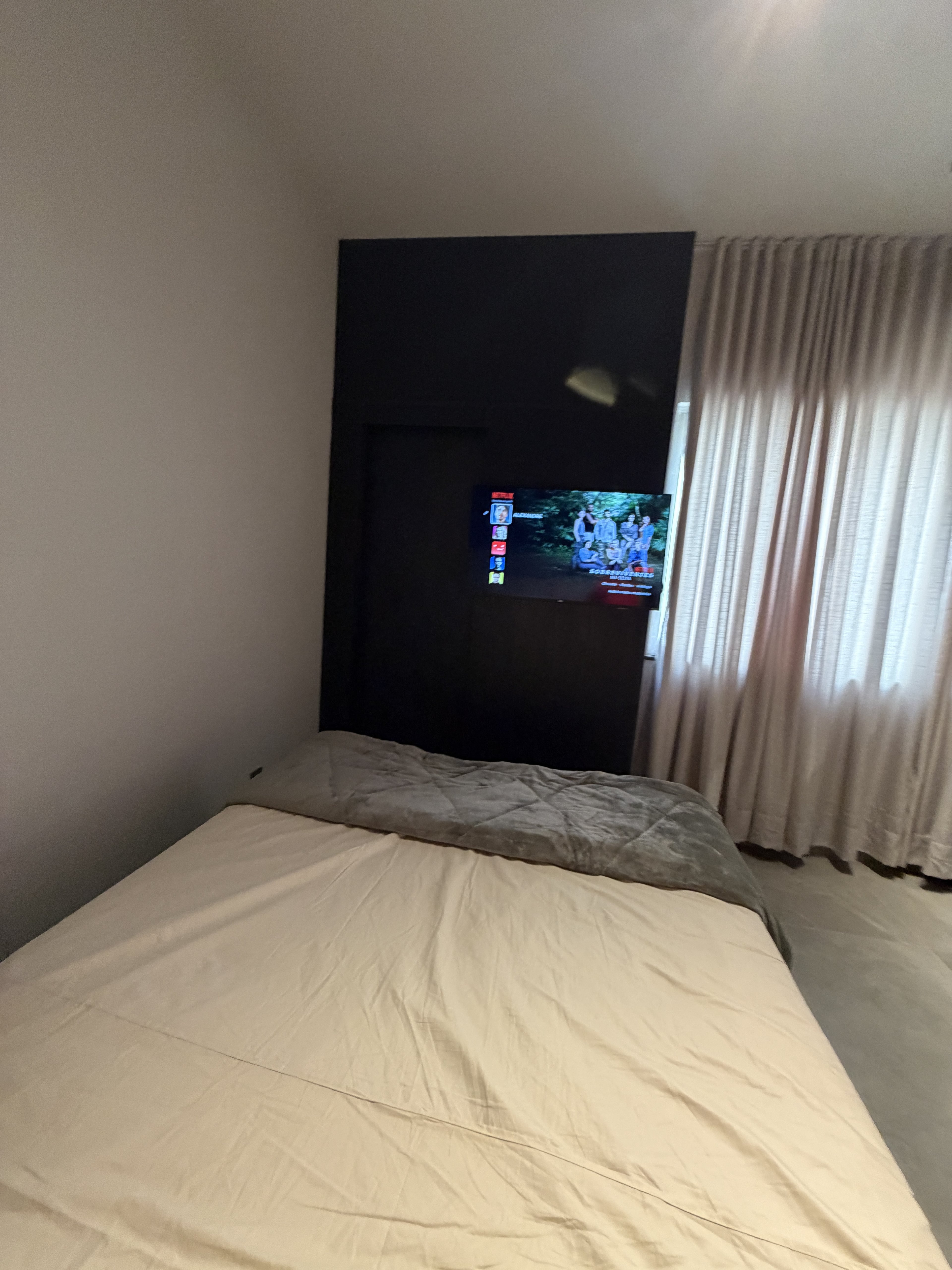 Cama e TV